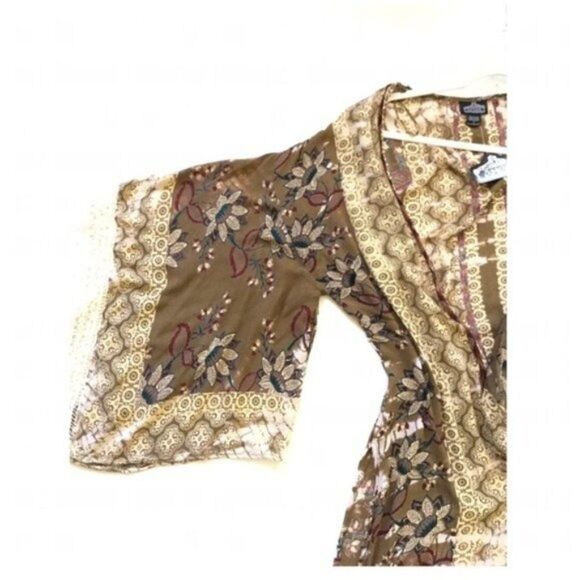 boho Kimono w Crochet Lace Detail & wide sleeves - Picture 13 of 13